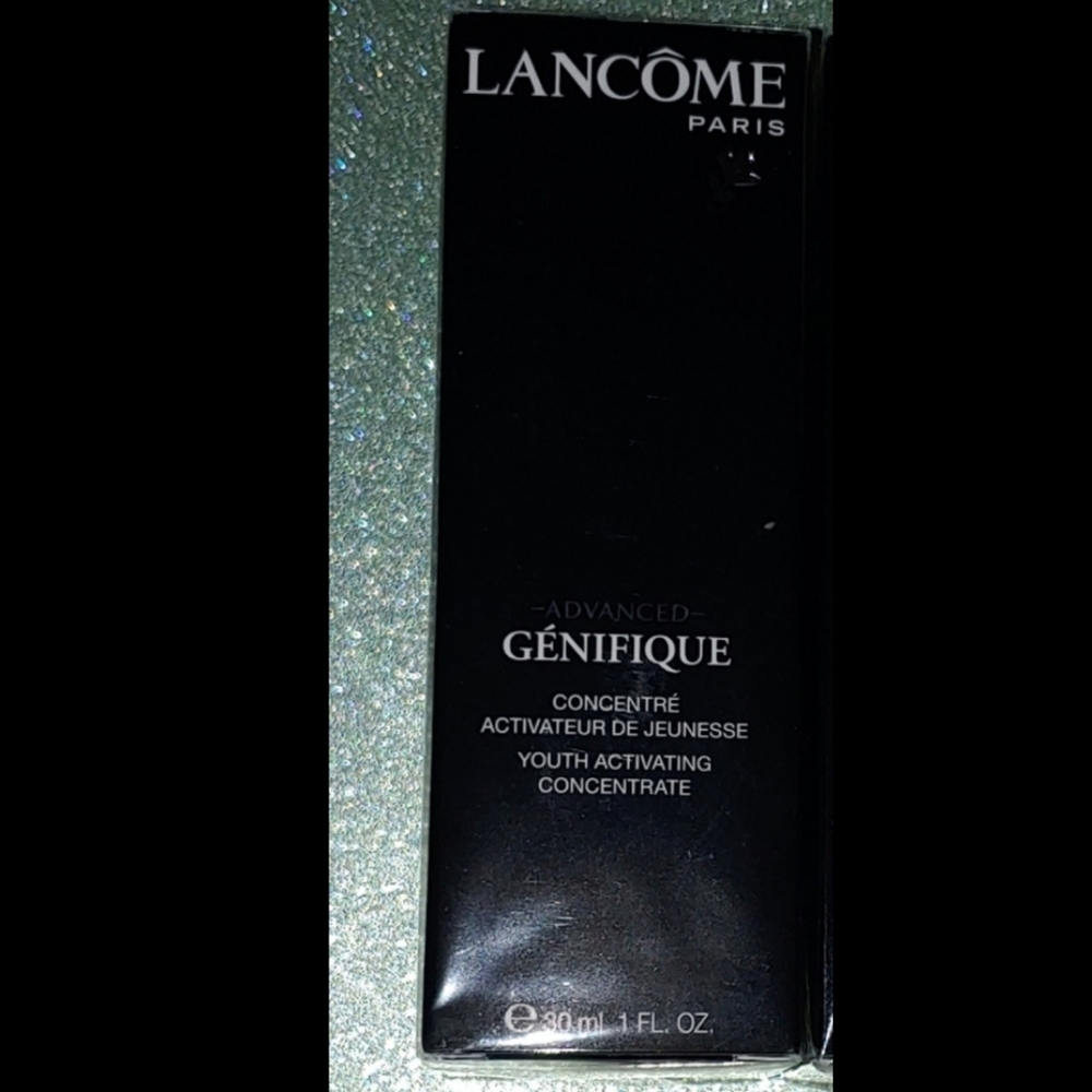 Advanced Genifique - Picture 2 of 2